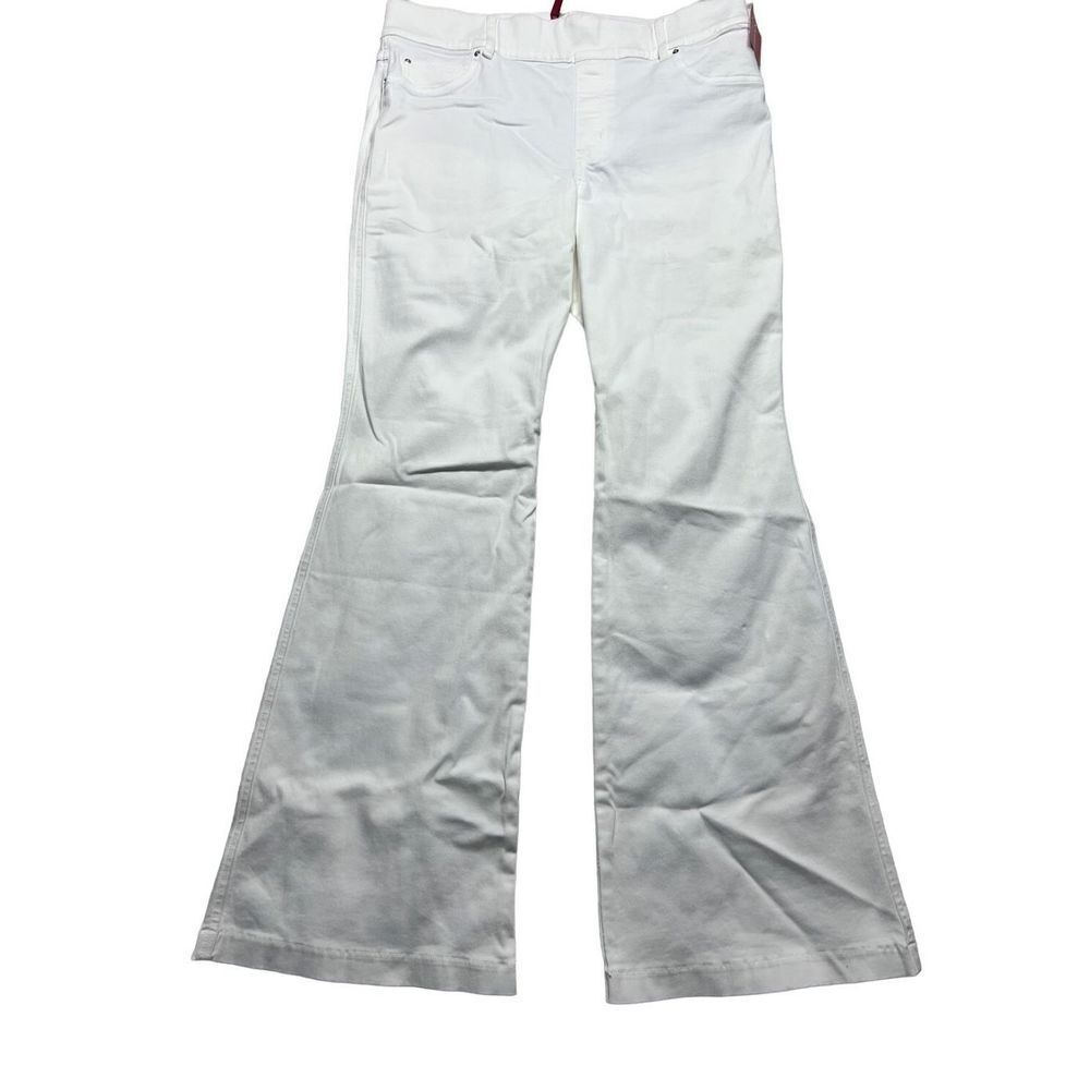 Spanx Women's White Mid-Rise Flare Jeans Size 1X NWT